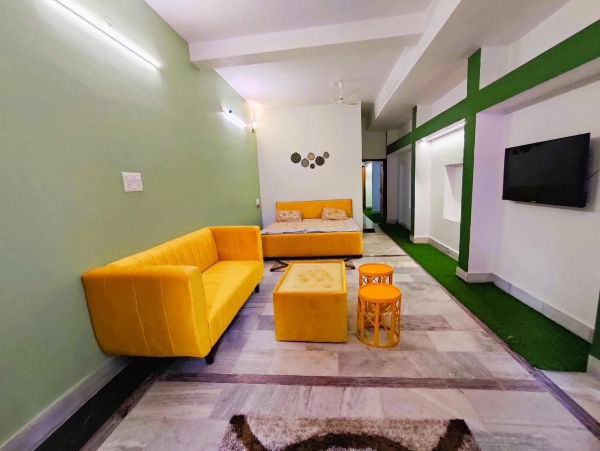 Yellow Homestay - Modern 2Bhk Ac Stay Jabalpur Eksteriør billede