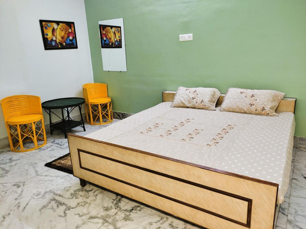 Yellow Homestay - Modern 2Bhk Ac Stay Jabalpur Eksteriør billede